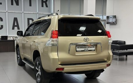 Toyota Land Cruiser Prado 150 рестайлинг, 2011 год, 2 950 000 рублей, 3 фотография