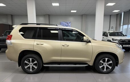 Toyota Land Cruiser Prado 150 рестайлинг, 2011 год, 2 950 000 рублей, 6 фотография