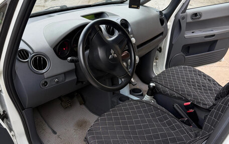 Mitsubishi Colt VI рестайлинг, 2007 год, 300 000 рублей, 8 фотография