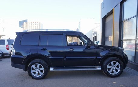 Mitsubishi Pajero IV рестайлинг 2, 2008 год, 1 570 000 рублей, 4 фотография