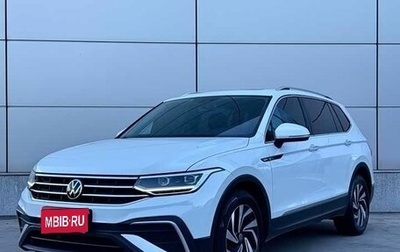 Volkswagen Tiguan II, 2023 год, 2 430 001 рублей, 1 фотография