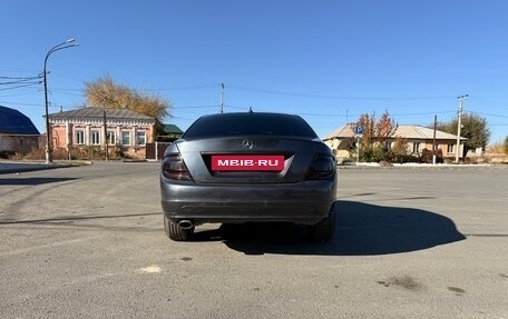 Mercedes-Benz C-Класс, 2008 год, 600 000 рублей, 6 фотография