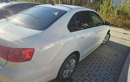 Volkswagen Jetta VII, 2012 год, 650 000 рублей, 4 фотография