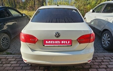 Volkswagen Jetta VII, 2012 год, 650 000 рублей, 5 фотография