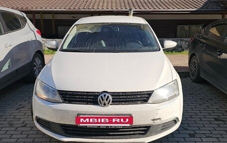 Volkswagen Jetta VII, 2012 год, 650 000 рублей, 8 фотография