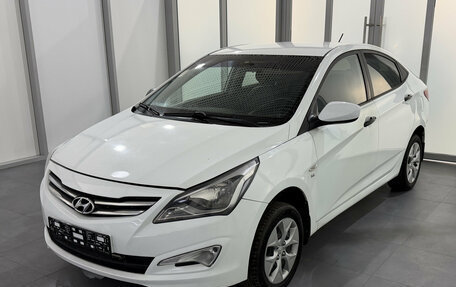 Hyundai Solaris II рестайлинг, 2015 год, 1 470 000 рублей, 3 фотография
