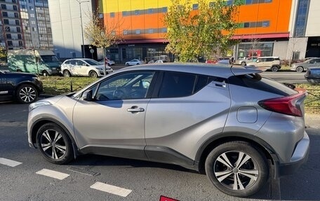 Toyota C-HR I рестайлинг, 2019 год, 1 820 000 рублей, 5 фотография