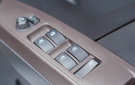 Toyota Roomy I, 2020 год, 1 000 000 рублей, 13 фотография