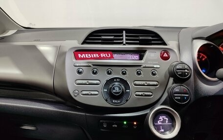 Honda Fit III, 2008 год, 590 000 рублей, 16 фотография