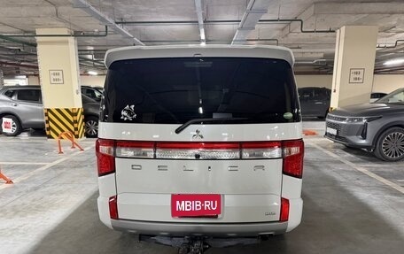 Mitsubishi Delica D:5 I, 2020 год, 3 400 000 рублей, 6 фотография