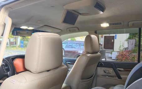 Mitsubishi Pajero IV рестайлинг 2, 2007 год, 1 065 000 рублей, 9 фотография
