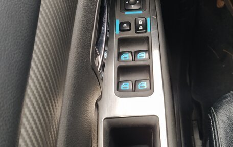 Mitsubishi Outlander III рестайлинг 3, 2014 год, 1 650 000 рублей, 4 фотография