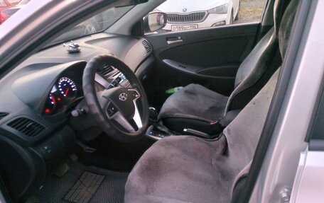 Hyundai Solaris II рестайлинг, 2014 год, 1 100 000 рублей, 15 фотография