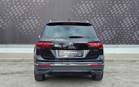 Volkswagen Tiguan II, 2021 год, 3 099 000 рублей, 8 фотография