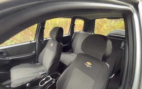Chevrolet Niva I рестайлинг, 2011 год, 450 000 рублей, 15 фотография