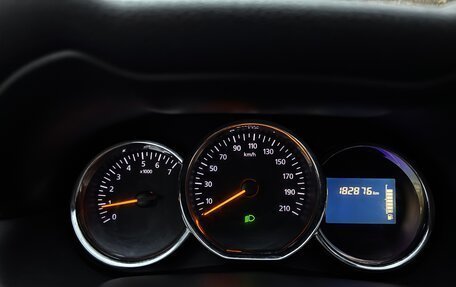 Renault Duster I рестайлинг, 2015 год, 1 150 000 рублей, 13 фотография
