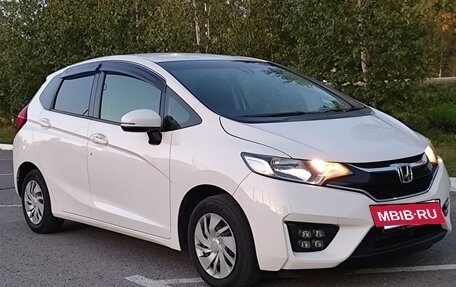 Honda Fit III, 2017 год, 1 000 079 рублей, 3 фотография