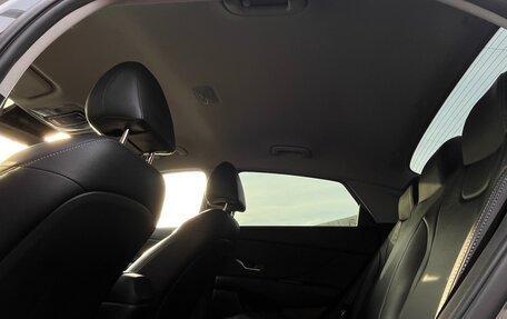 Hyundai Elantra, 2022 год, 2 200 000 рублей, 13 фотография