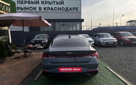 Hyundai Elantra, 2022 год, 2 200 000 рублей, 5 фотография