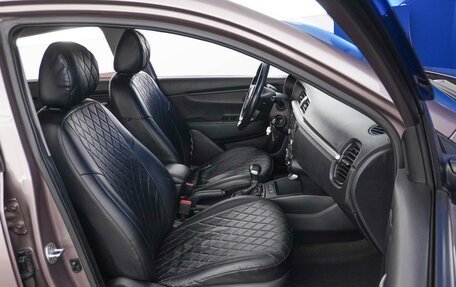 KIA Rio IV, 2018 год, 1 399 046 рублей, 8 фотография