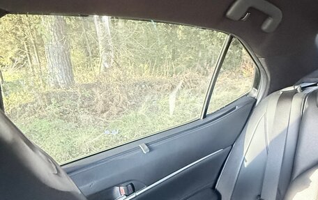 Toyota Camry, 2021 год, 2 900 000 рублей, 15 фотография