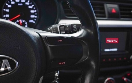 KIA Rio IV, 2018 год, 1 399 046 рублей, 13 фотография
