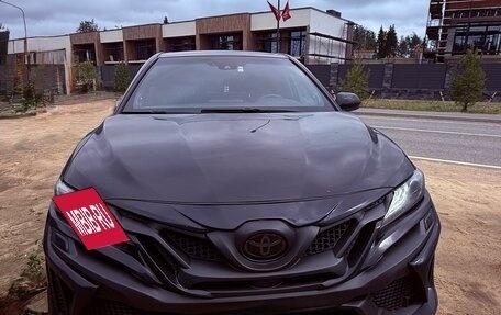 Toyota Camry, 2021 год, 2 900 000 рублей, 6 фотография