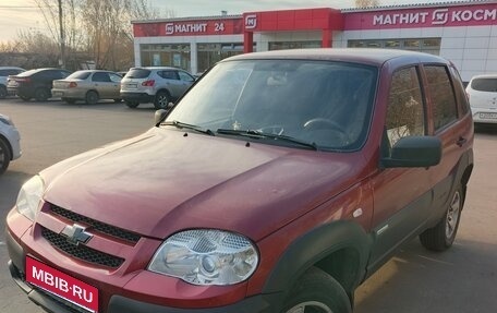 Chevrolet Niva I рестайлинг, 2012 год, 357 000 рублей, 1 фотография