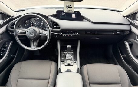 Mazda 3, 2019 год, 1 930 000 рублей, 14 фотография