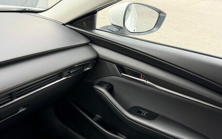 Mazda 3, 2019 год, 1 930 000 рублей, 25 фотография