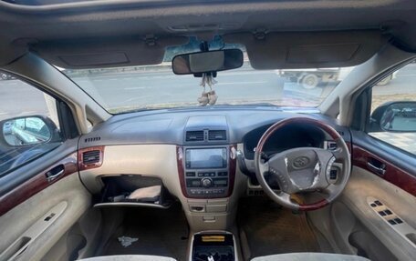 Toyota Ipsum II, 2001 год, 500 000 рублей, 3 фотография