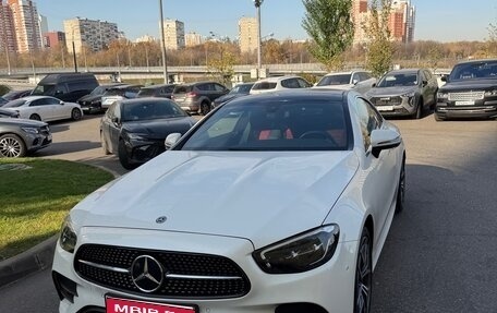 Mercedes-Benz E-Класс, 2020 год, 5 600 000 рублей, 1 фотография