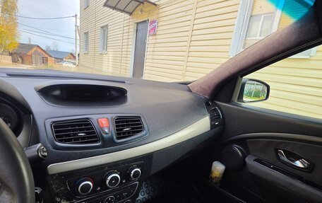 Renault Fluence I, 2010 год, 650 000 рублей, 5 фотография