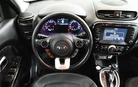 KIA Soul II рестайлинг, 2018 год, 1 590 000 рублей, 12 фотография