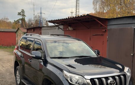 Toyota Land Cruiser Prado 150 рестайлинг, 2016 год, 4 150 000 рублей, 2 фотография