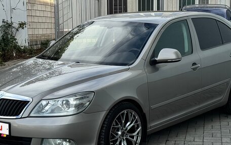 Skoda Octavia, 2010 год, 1 025 000 рублей, 2 фотография