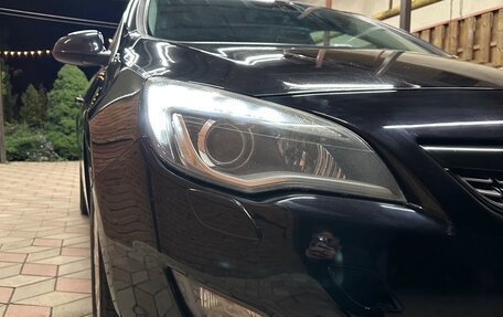 Opel Astra J, 2011 год, 640 000 рублей, 3 фотография