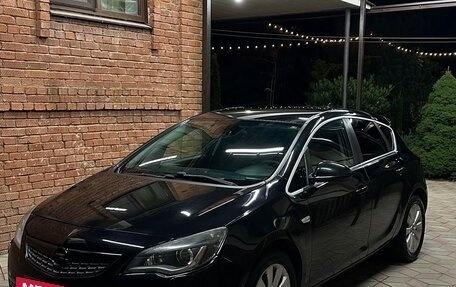 Opel Astra J, 2011 год, 640 000 рублей, 5 фотография