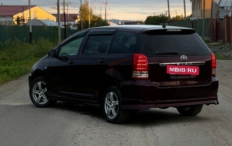 Toyota Wish II, 2006 год, 650 000 рублей, 3 фотография