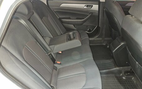 Hyundai Sonata VII, 2018 год, 1 695 000 рублей, 13 фотография