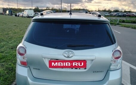 Toyota Verso I, 2012 год, 1 850 000 рублей, 2 фотография