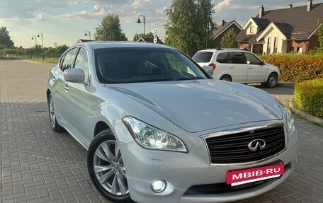 Infiniti M, 2012 год, 1 590 000 рублей, 2 фотография