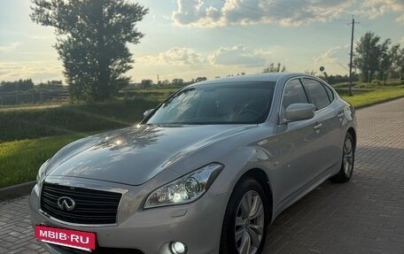 Infiniti M, 2012 год, 1 590 000 рублей, 3 фотография