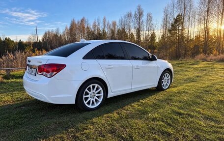 Chevrolet Cruze II, 2013 год, 595 000 рублей, 6 фотография