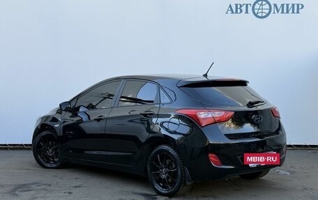 Hyundai i30 II рестайлинг, 2013 год, 950 000 рублей, 7 фотография