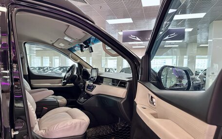 Hyundai Grand Starex Grand Starex I рестайлинг 2, 2018 год, 3 830 000 рублей, 19 фотография
