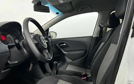 Volkswagen Polo VI (EU Market), 2013 год, 655 000 рублей, 10 фотография