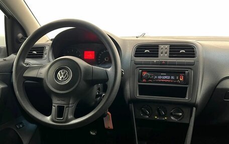Volkswagen Polo VI (EU Market), 2013 год, 655 000 рублей, 16 фотография