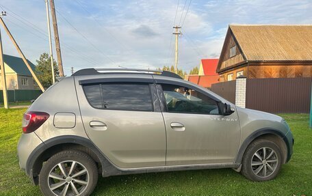 Renault Sandero II рестайлинг, 2018 год, 1 038 000 рублей, 7 фотография
