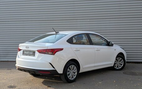 Hyundai Solaris II рестайлинг, 2022 год, 1 550 000 рублей, 14 фотография
